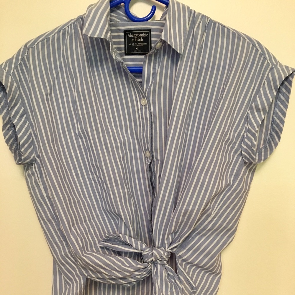 A&F short sleeve button up